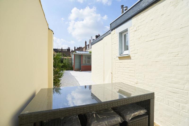 Maison - 102 m² - 6 pièces