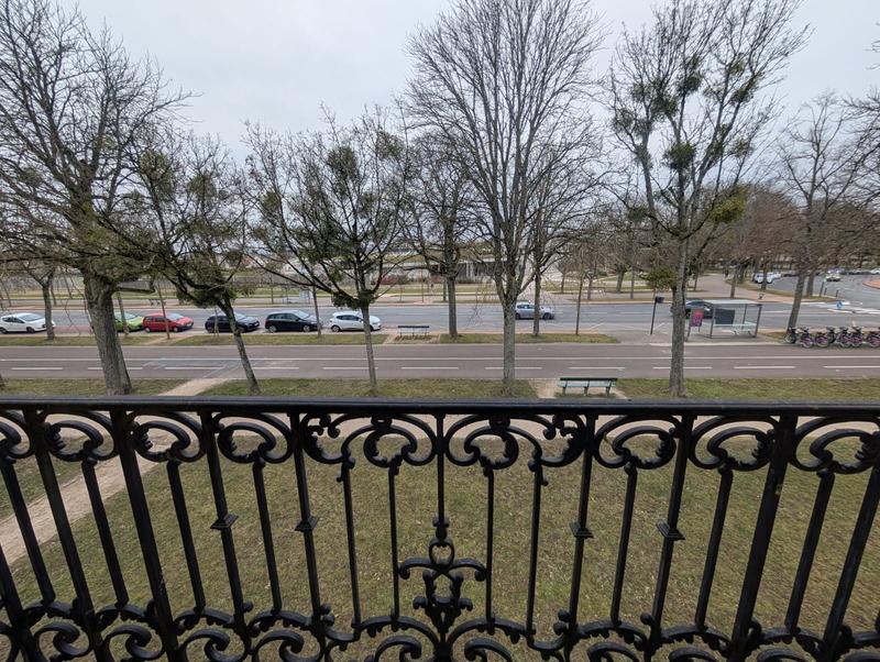 Maison - 217 m² - 10 pièces