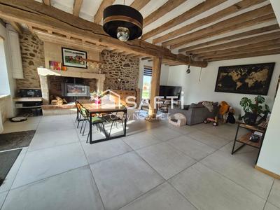 Maison - 222 m² - 6 pièces