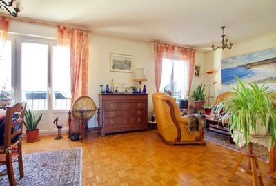 Appartement - 91 m² - 4 pièces