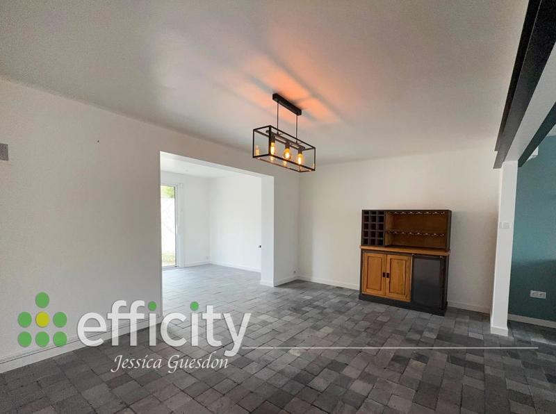 Pavillon - 153 m² - 5 pièces