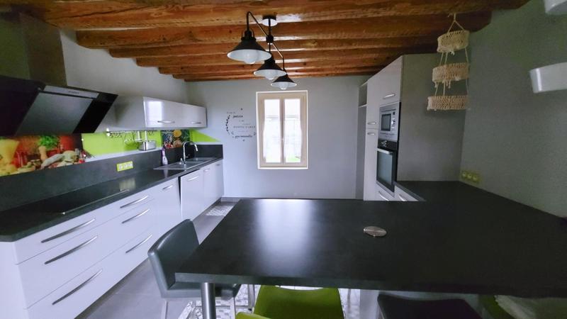 Maison - 100 m² - 7 pièces