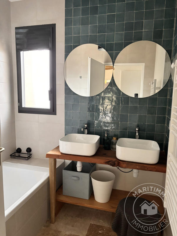 Maison contemporaine - 110 m² - 4 pièces