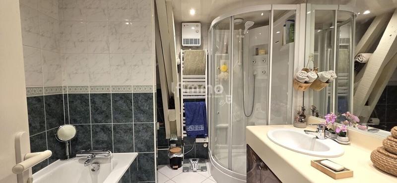 Duplex - 188 m² - 5 pièces