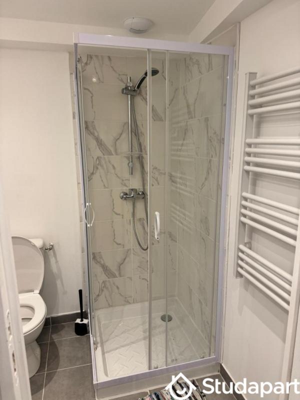 Chambre - 13 m² - 1 pièce