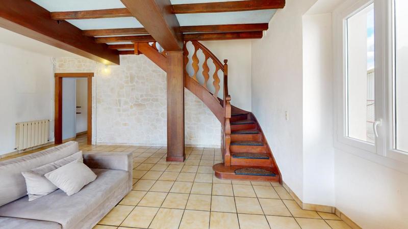 Maison - 137 m² - 5 pièces