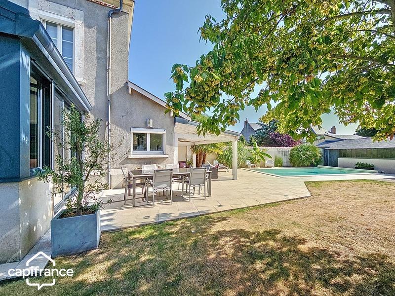 Maison - 122 m² - 6 pièces