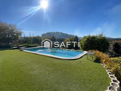 Maison - 130 m² - 5 pièces