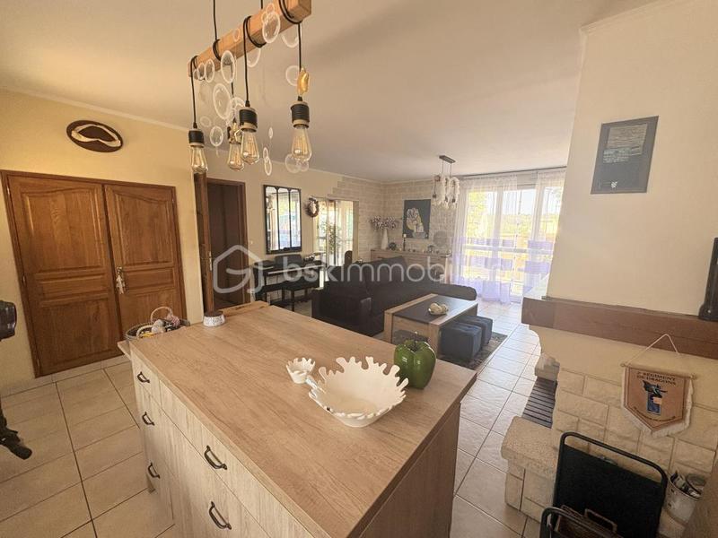 Maison traditionnelle - 76 m² - 3 pièces