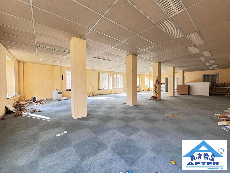 Bureau - 201 m² - 2 pièces