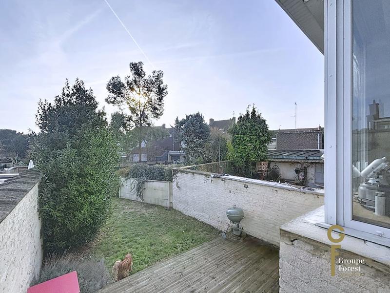 Maison - 94 m² - 5 pièces