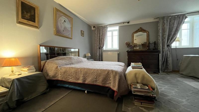 Appartement - 142 m² - 4 pièces