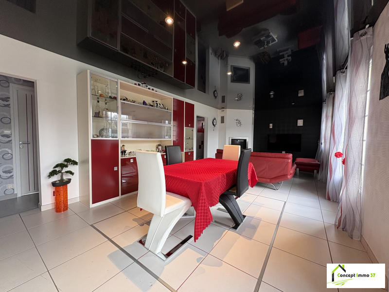 Maison - 86 m² - 5 pièces