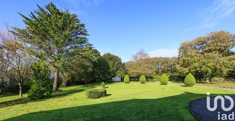 Maison - 321 m² - 10 pièces