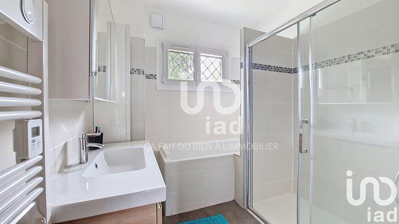 Maison - 182 m² - 7 pièces