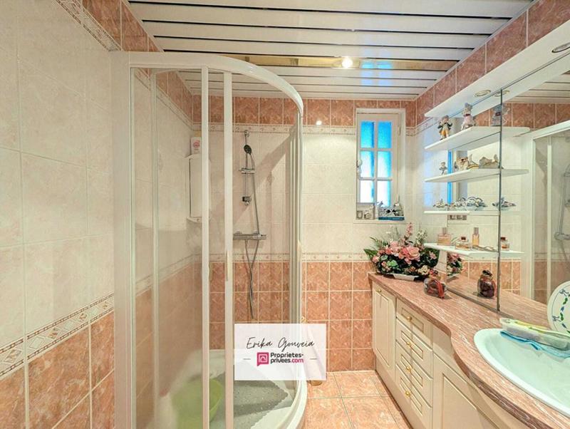 Maison - 115 m² - 4 pièces