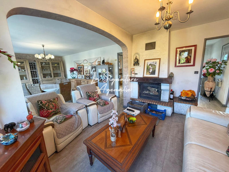 Maison - 114 m² - 6 pièces