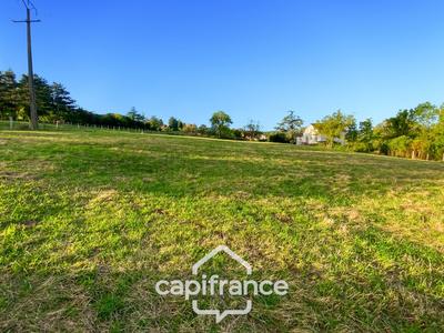 Terrain constructible - 6 524 m²