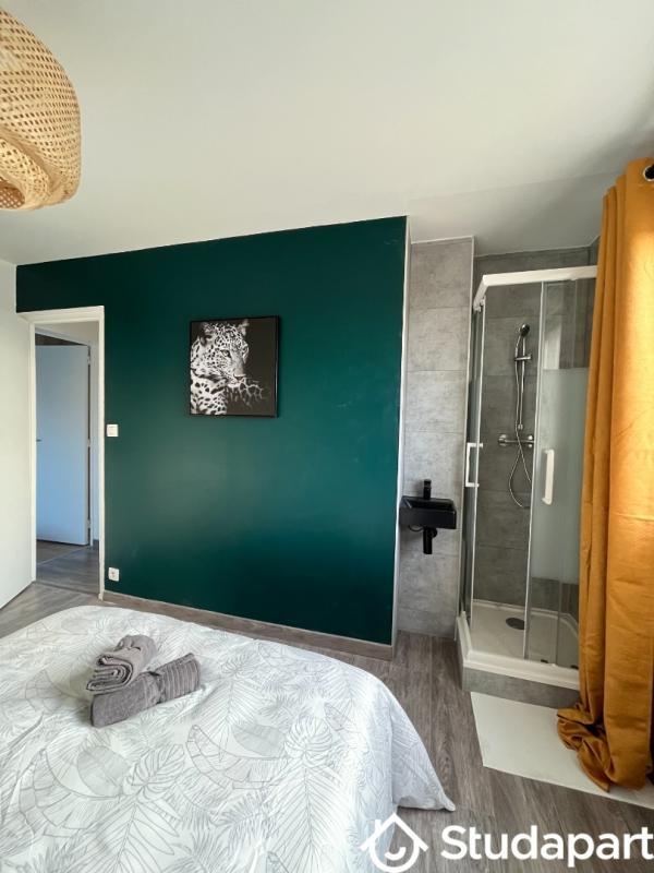 Chambre - 10 m² - 1 pièce