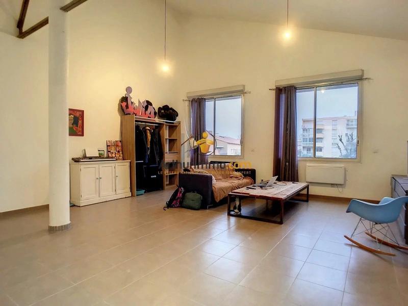Appartement - 92 m² - 4 pièces