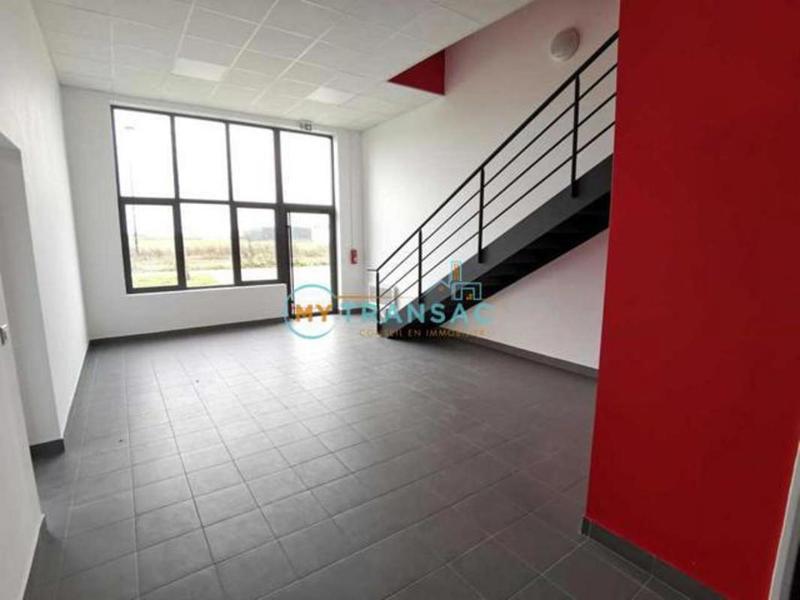 Local d'activité / Entrepôt - 439 m²