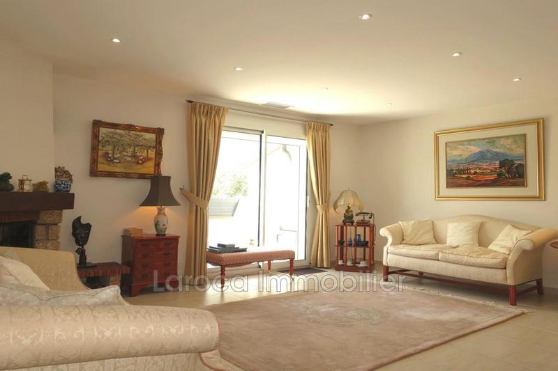 Villa - 162 m² - 4 pièces