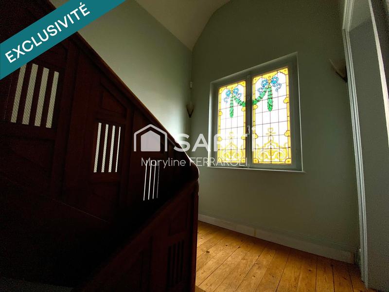 Maison de maîtres - 172 m² - 8 pièces