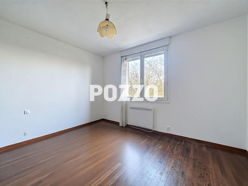 Maison - 91 m² - 5 pièces