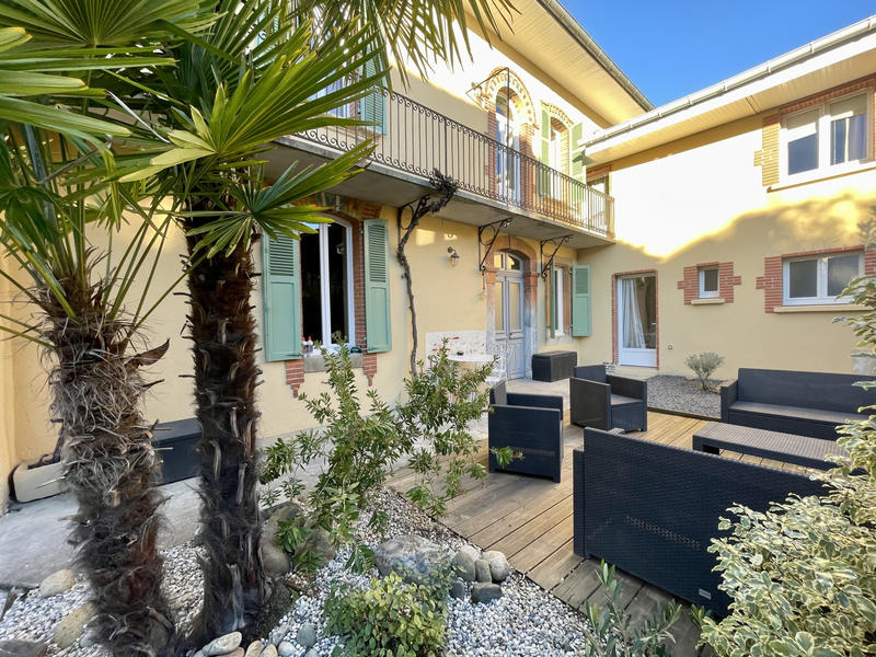 Maison - 197 m² - 6 pièces