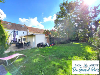 Maison - 84 m² - 5 pièces