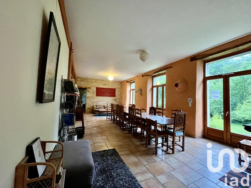 Maison - 628 m² - 18 pièces