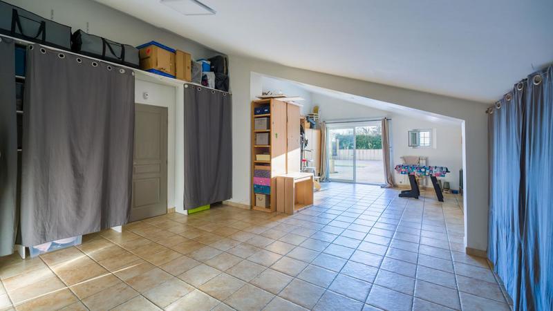 Maison - 364 m² - 7 pièces