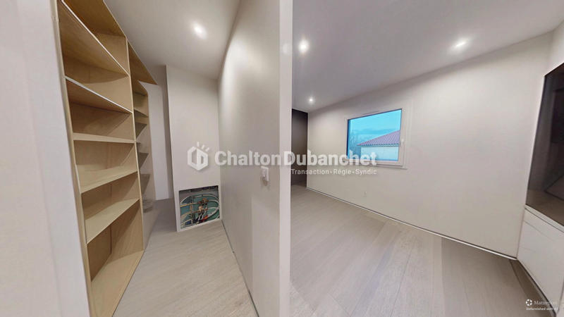 Villa - 160 m² - 7 pièces