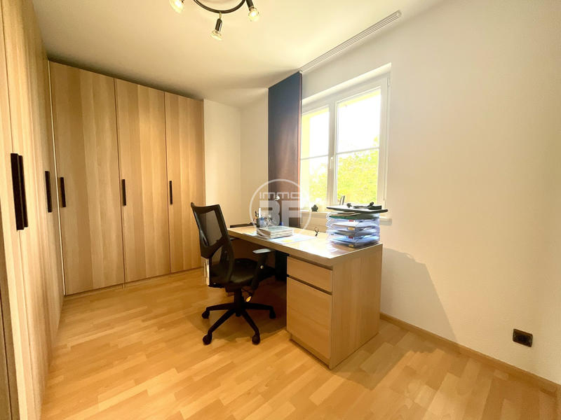 Maison traditionnelle - 163 m² - 7 pièces