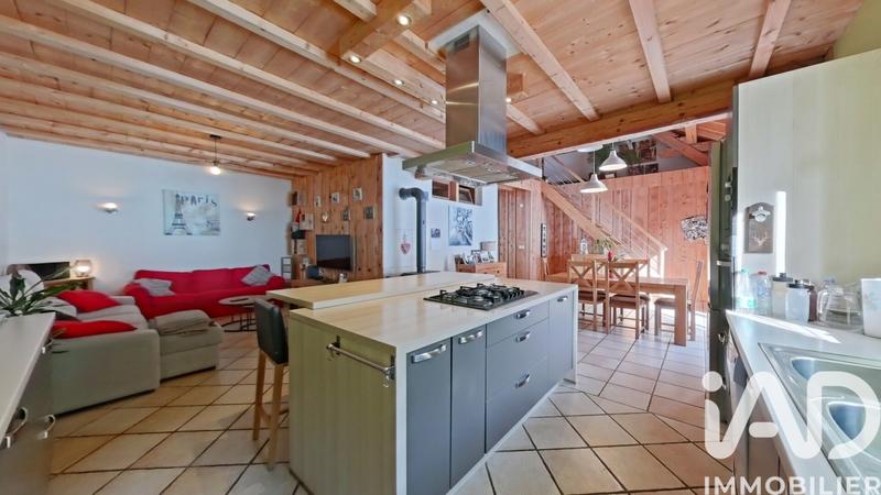 Maison - 300 m² - 10 pièces