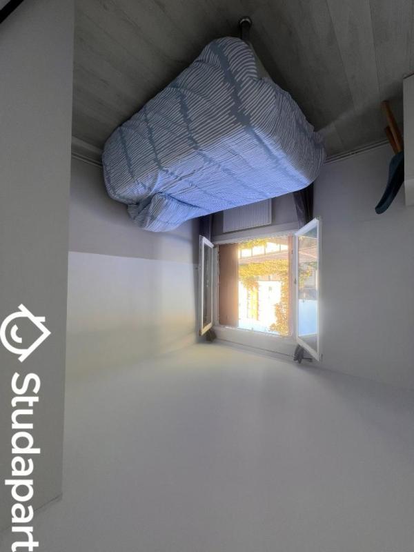 Chambre - 12 m² - 1 pièce