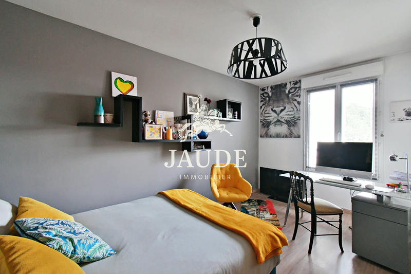 Appartement - 91 m² - 3 pièces