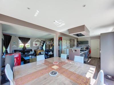 Pavillon - 137 m² - 6 pièces