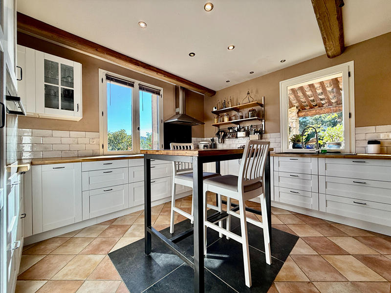 Maison - 156 m² - 5 pièces