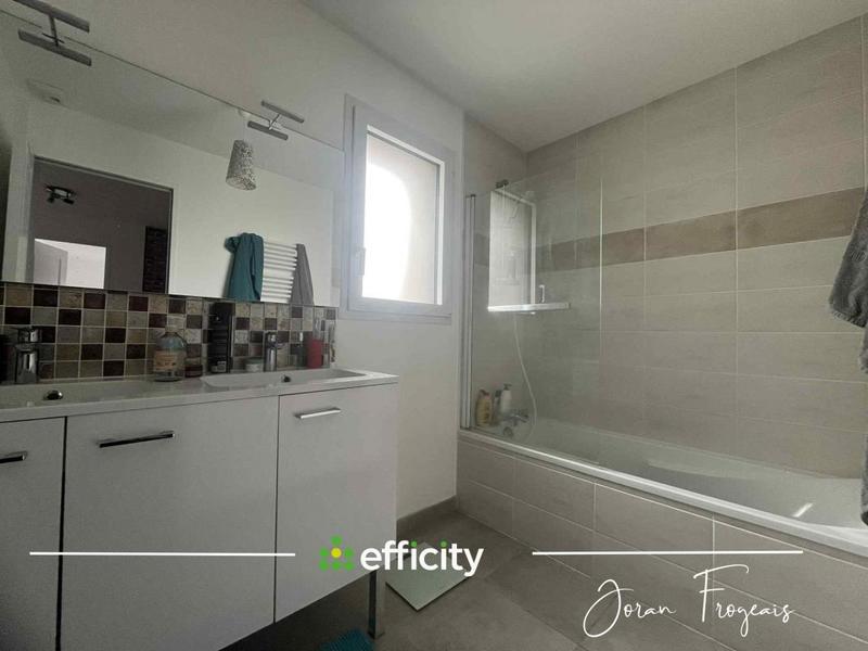 Pavillon - 115 m² - 5 pièces