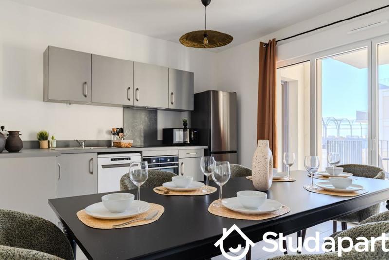 Chambre - 12 m² - 1 pièce