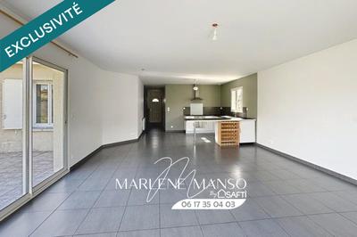 Maison - 94 m² - 5 pièces