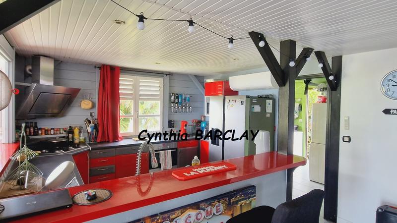 Propriété - 280 m² - 13 pièces