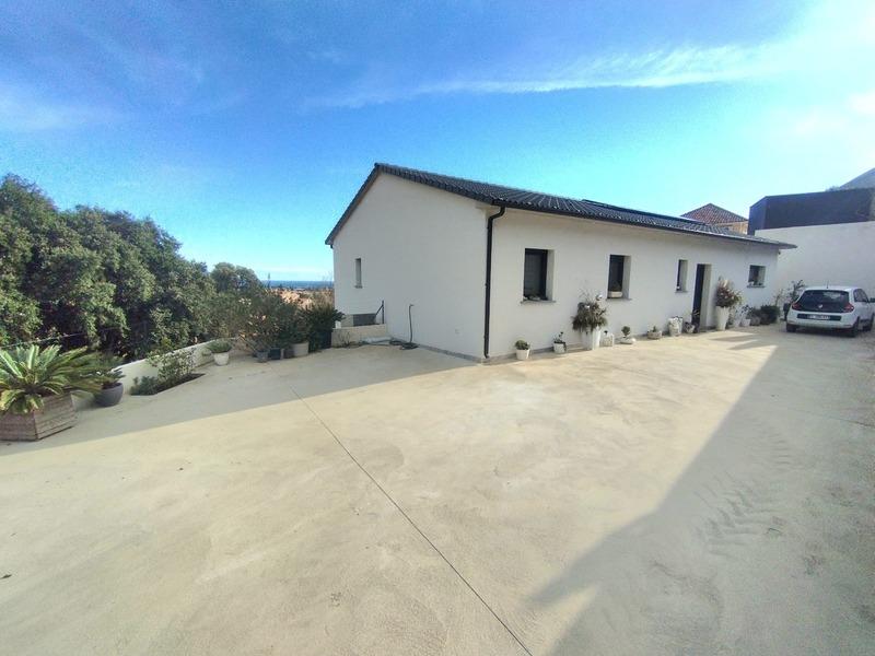 Maison - 118 m² - 5 pièces