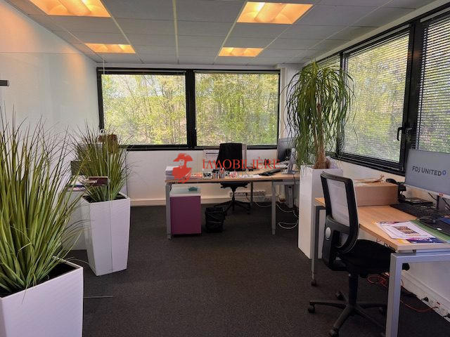 Bureau - 400 m²