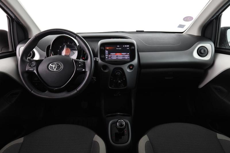 Toyota Aygo 1.0 Vvt-i X-Play X-Shift 5p 72 ch