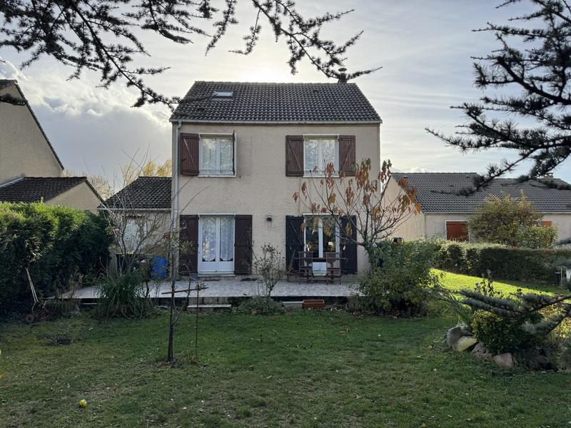 Maison - 110 m² - 5 pièces