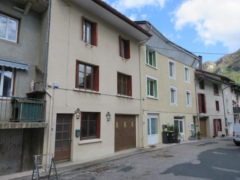 Maison - 148 m² - 5 pièces