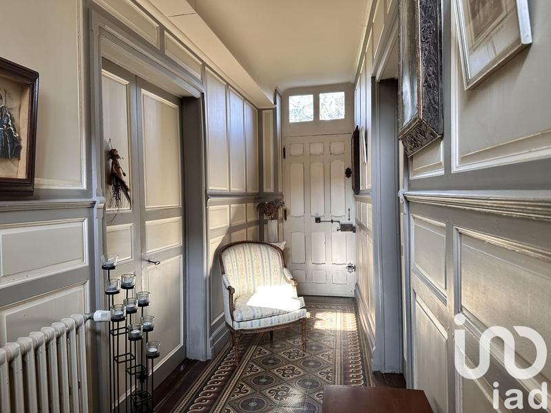 Maison - 280 m² - 8 pièces