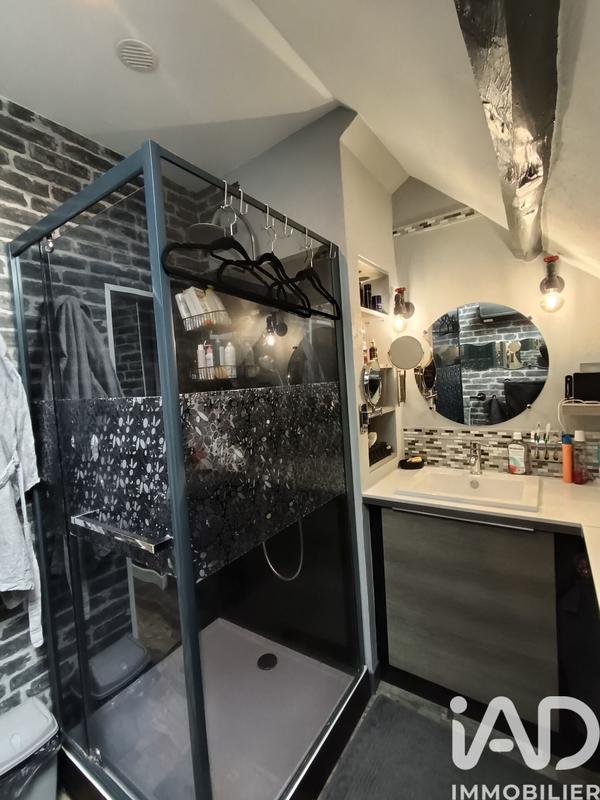 Maison - 92 m² - 4 pièces